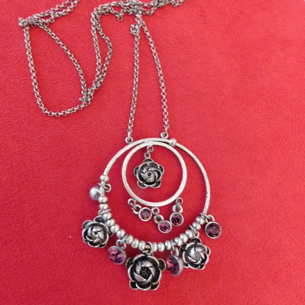 Ladies Pilgrim Necklace